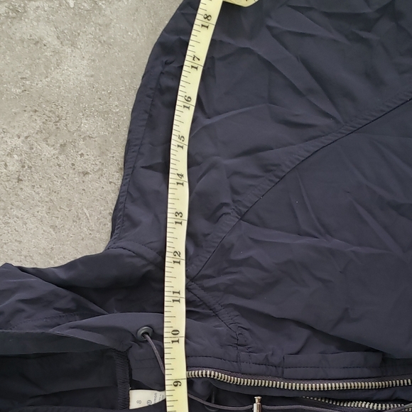 Pack-it-down raincoat - Picture 4 of 5